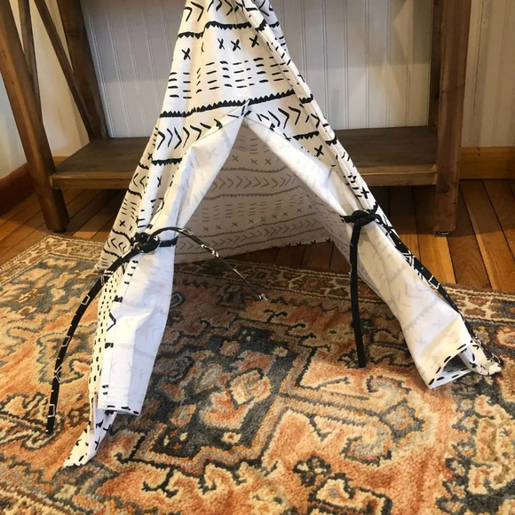 ASPCA Cat Dog Small Aztec Portable Wigwam Shelter - Picture 2 of 9